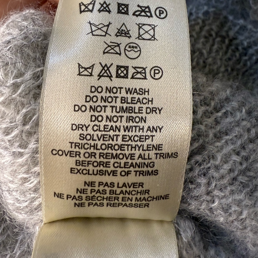 Burberry London Mohair Wool Blend Gray Sweater Size Small - Picture 7 of 8
